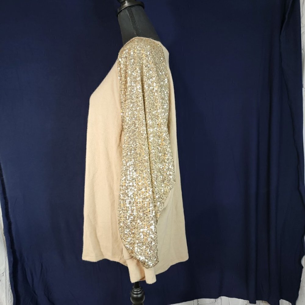 7th & Ray Womens Holiday Sweater Long Sleeve Oversized Tan Sequin Fuzzy Party Lg - Picture 5 of 8
